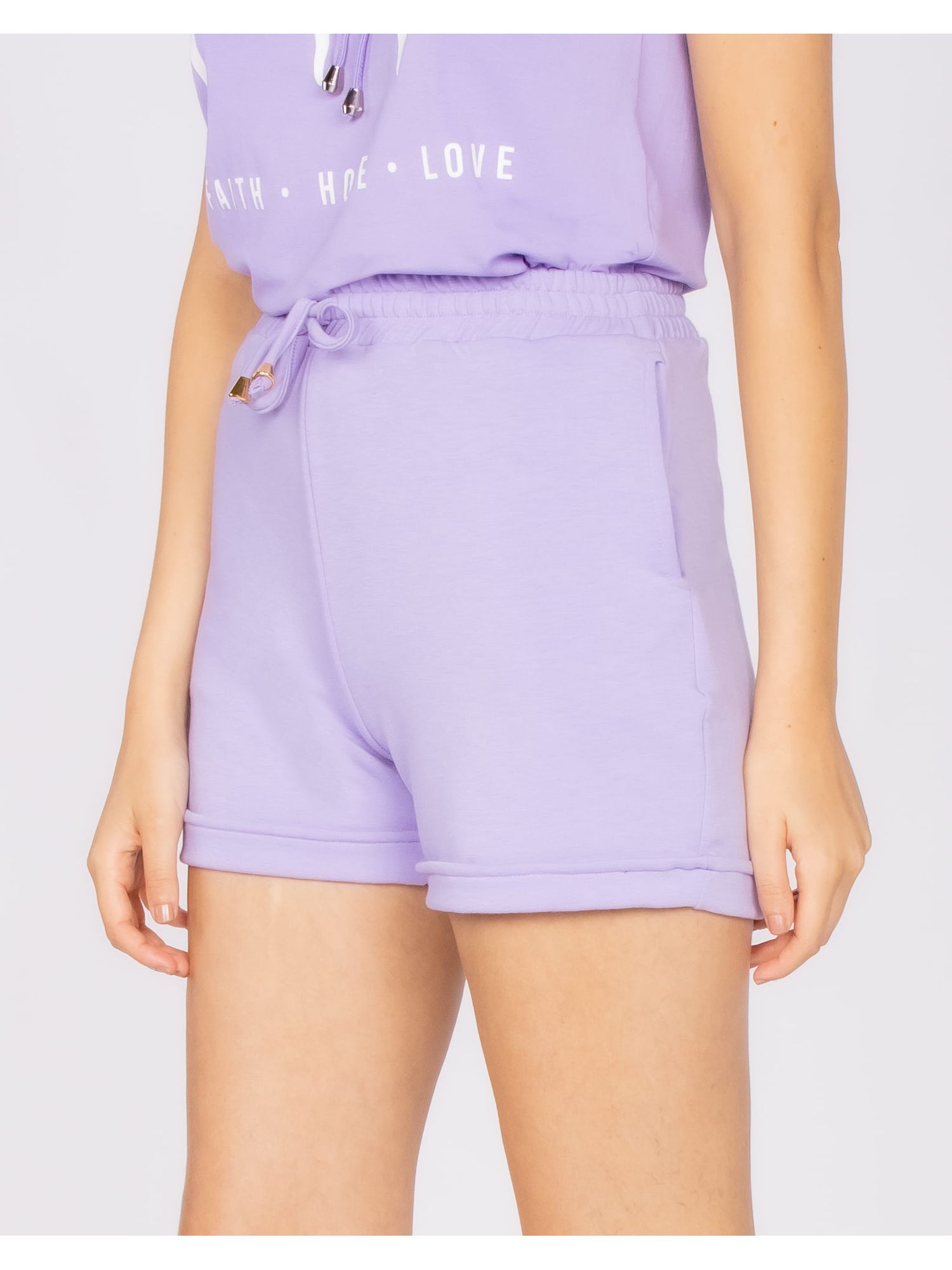 Short Feminino Moletinho Elástico Lilás