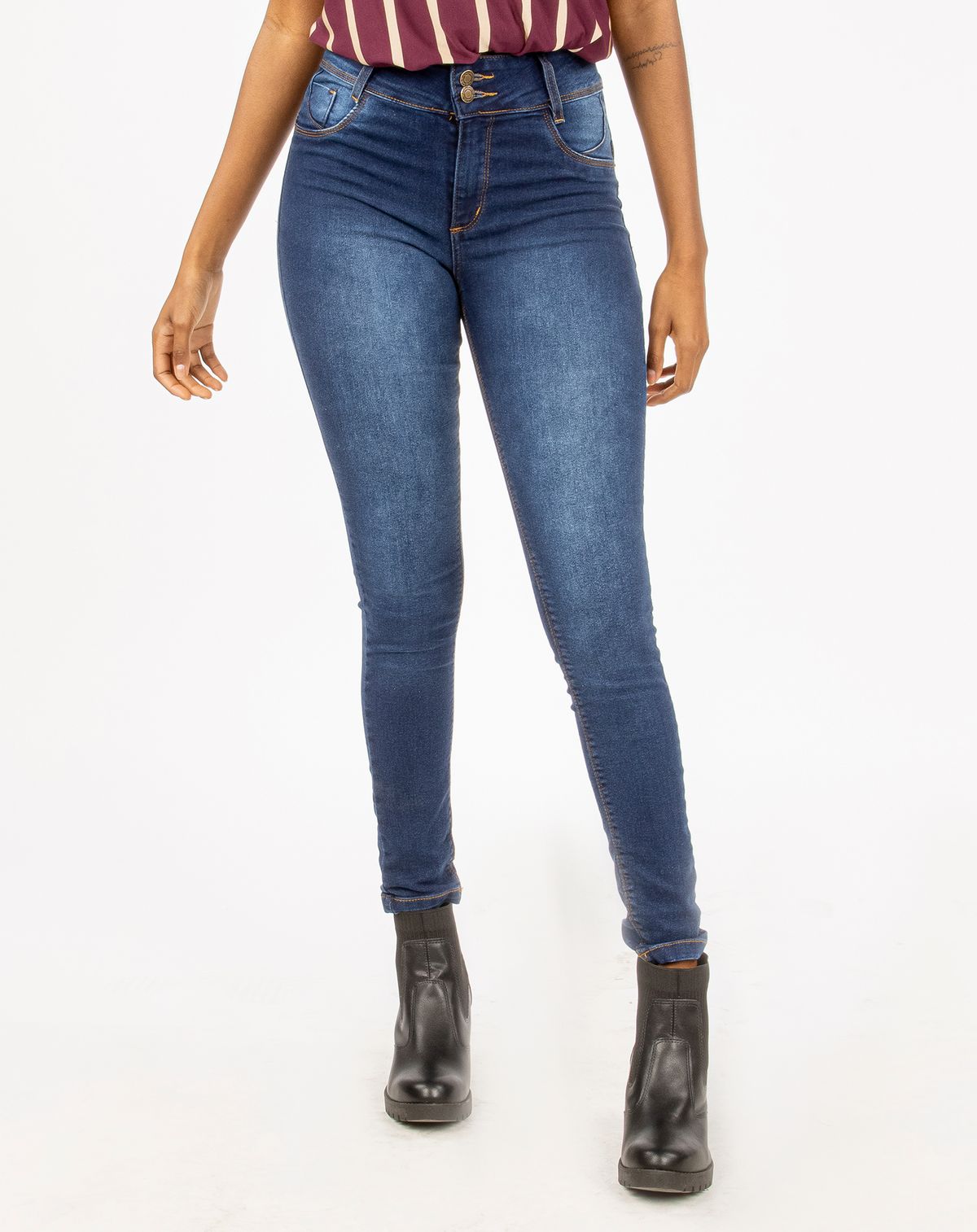 630804006-calca-jeans-skinny-cintura-alta-feminina-jeans-medio-46-8d2