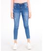 626885004-calca-jeans-skinny-juvenil-menina-barra-desfiada-jeans-medio-16-fe4