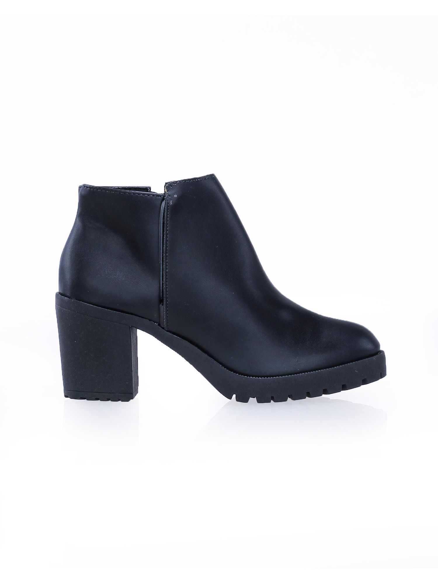 Ankle boot salto médio cheap