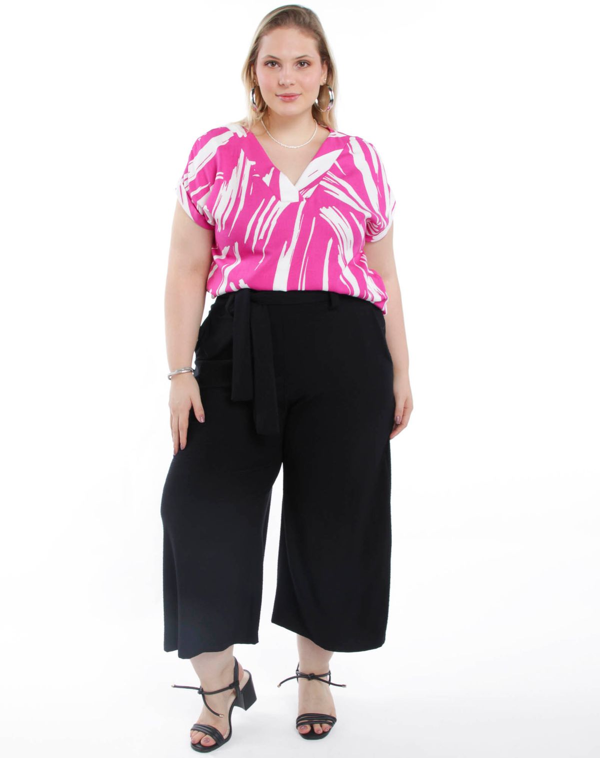 Calça Malha Pantacourt Feminina Plus Size Cós Amarração preto - g1