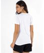 679633001-camiseta-manga-curta-feminina-estampa-boca-pop-branco-p-429