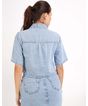 671218001-camisa-cropped-jeans-feminina-manga-curta-fenda-jeans-medio-p-447