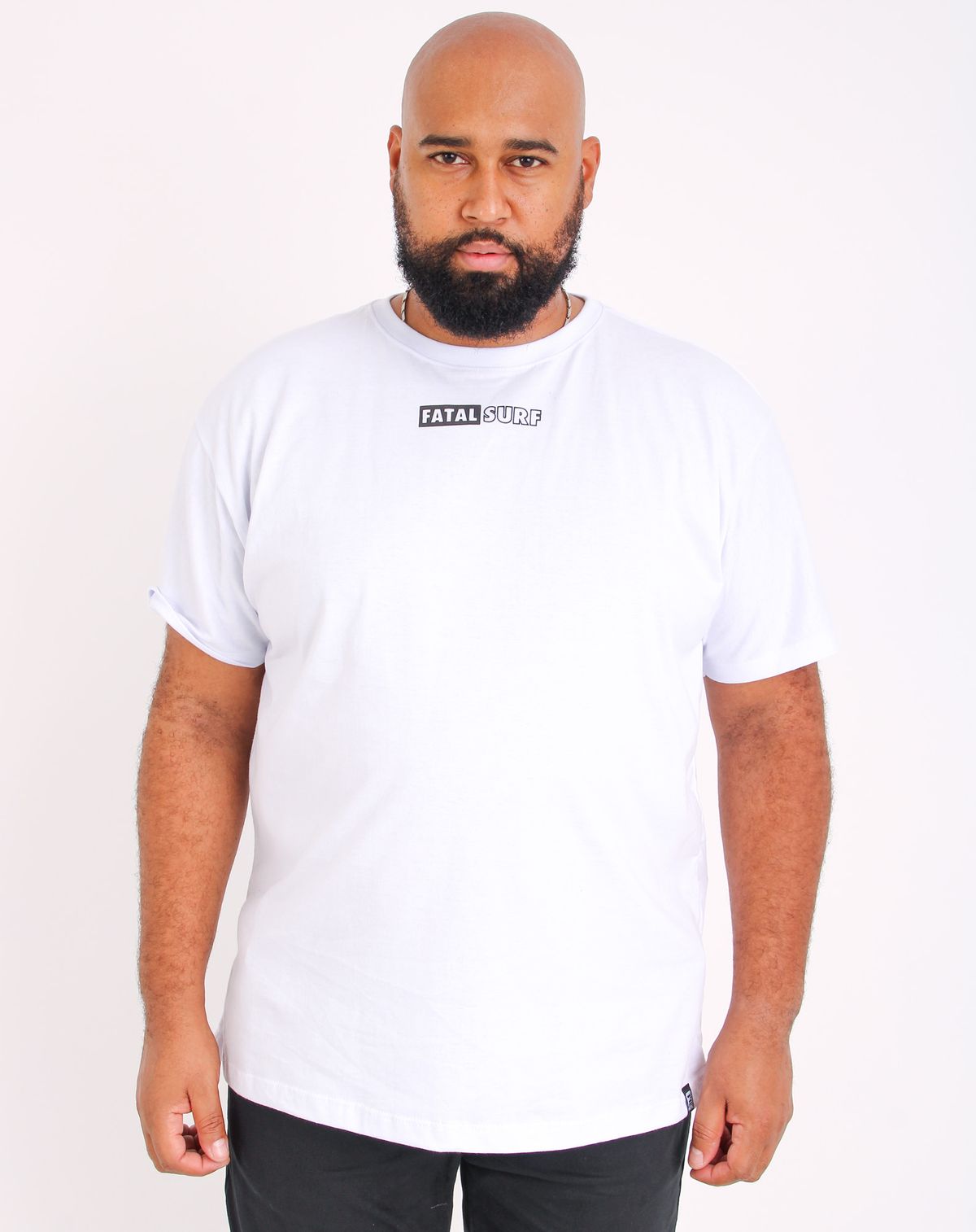 701200001-camiseta-manga-curta-masculina-plus-size-fatal-surf-branco-g1-4e1