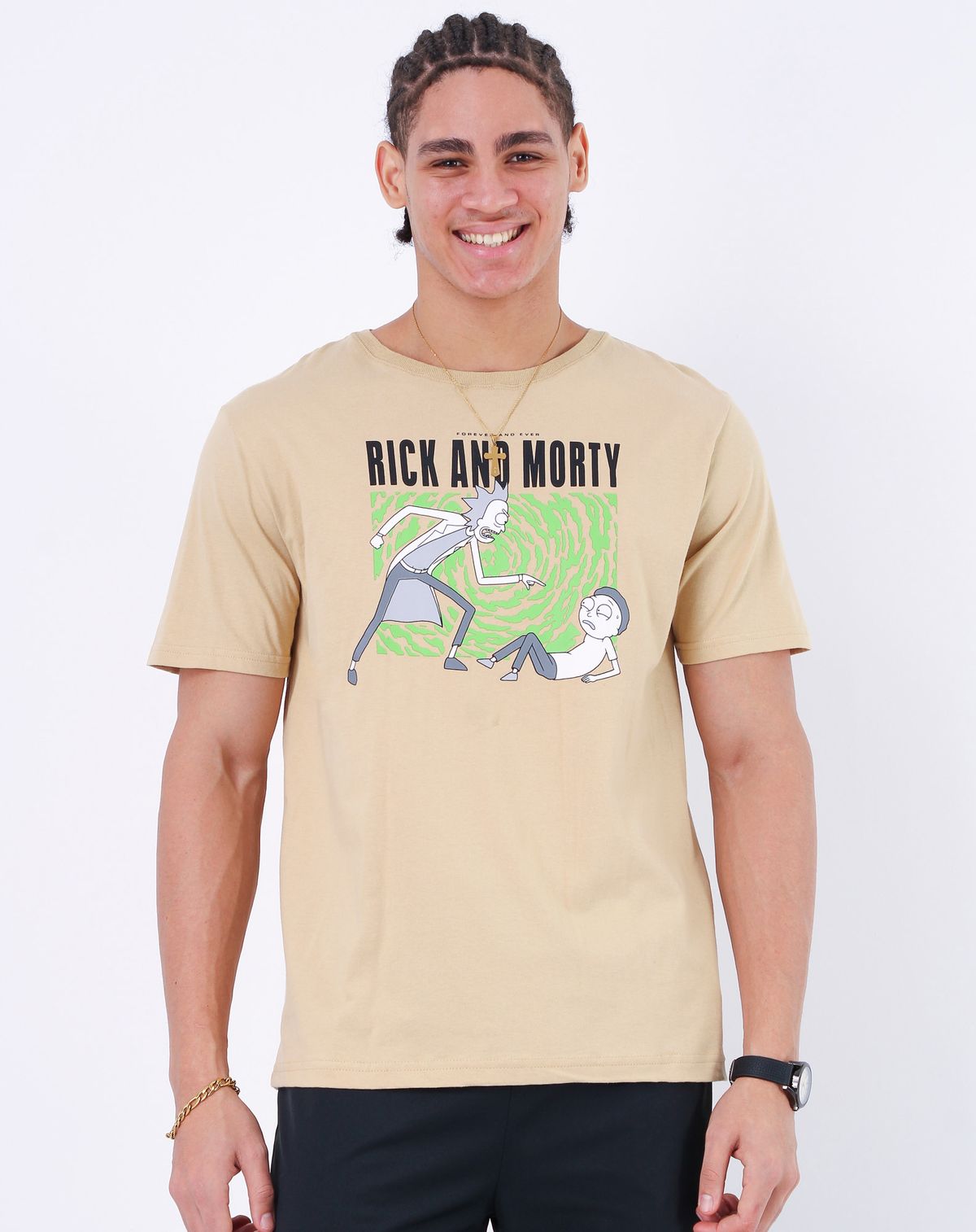 697578001-camiseta-manga-curta-masculina-estampa-rick-e-morty-bege-p-440