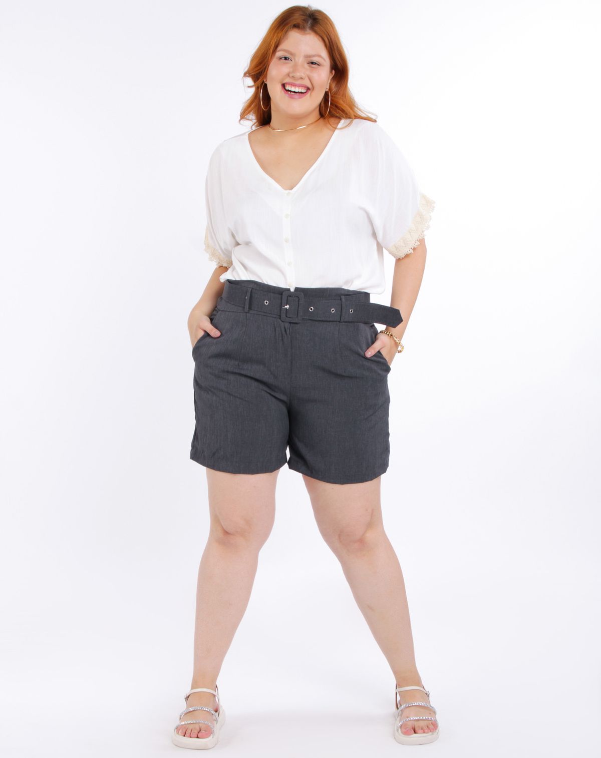 Short Alfaiataria Feminino Plus Size Flamê + Cinto preto - g1