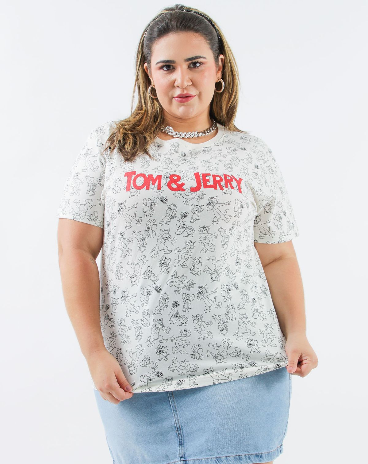 Camiseta Manga Curta Feminina Plus Size Tom e Jerry off white - g1