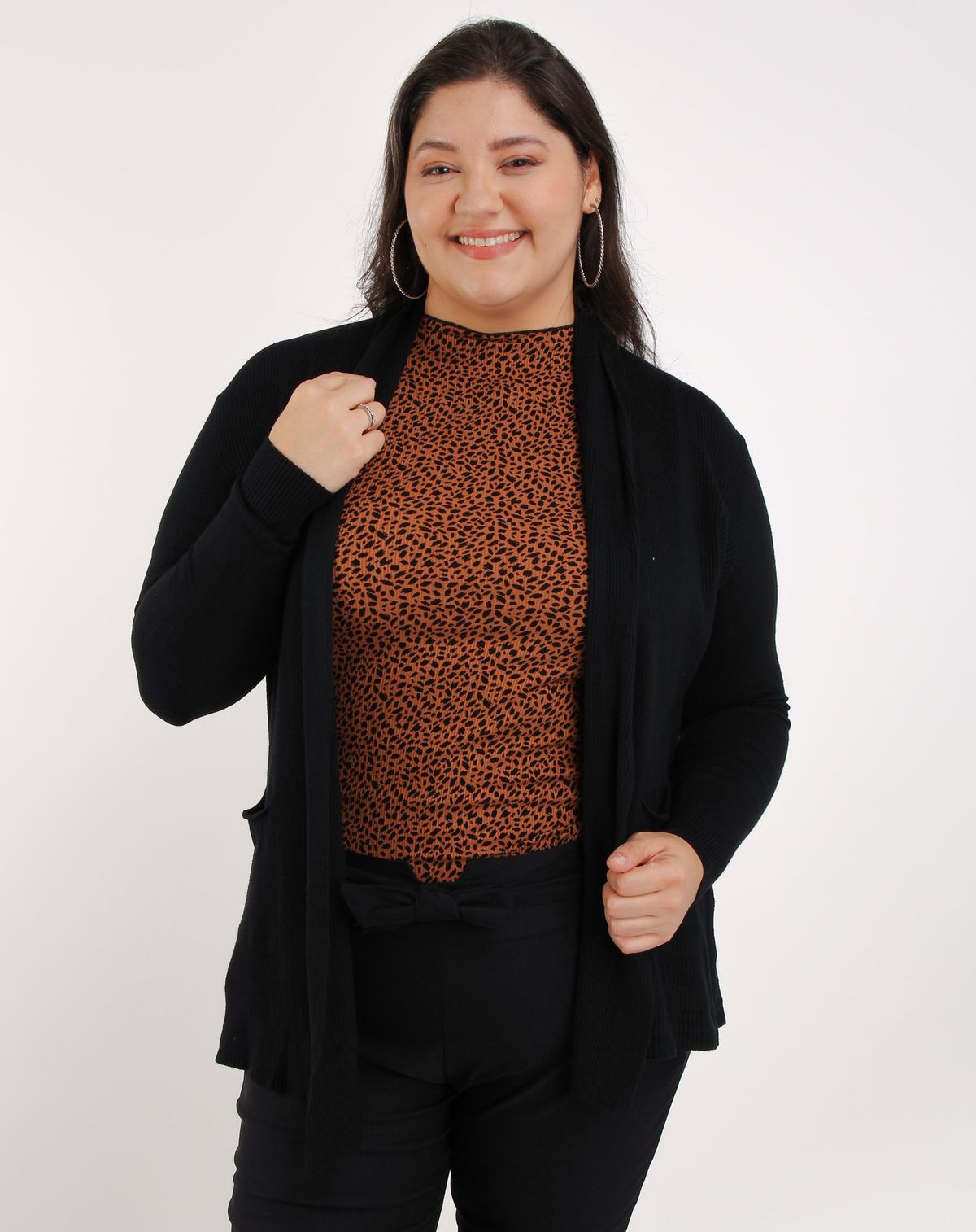 Cardigan Lã Manga Longa Plus Size Básico Feminino Bolsos preto - g3