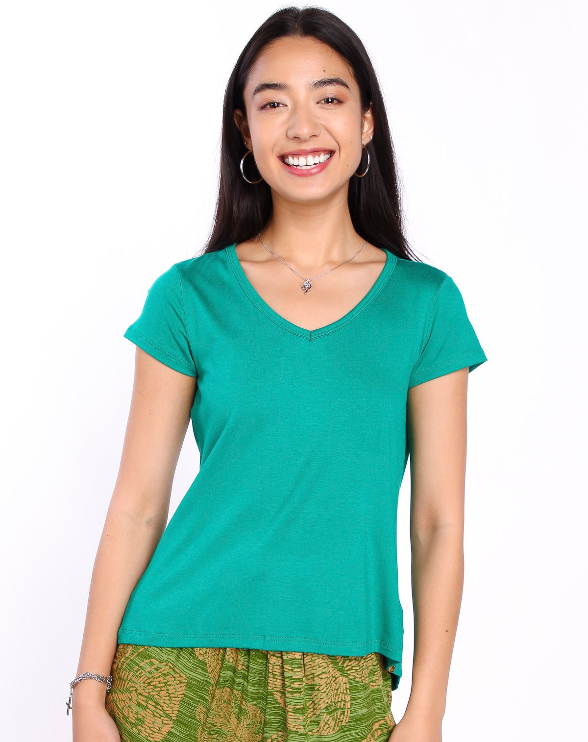 Blusa Manga Curta Básica Feminina Decote V verde - g