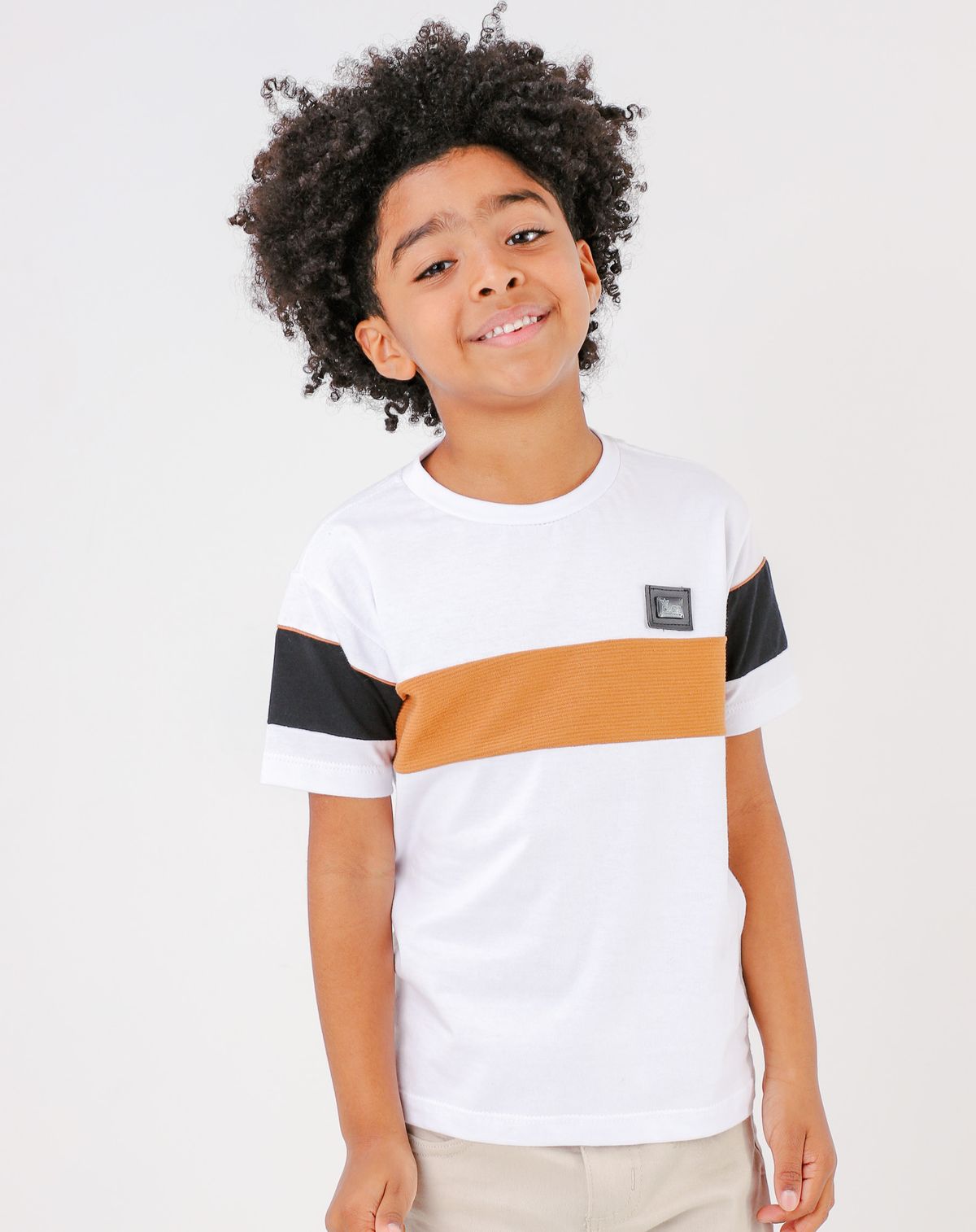 Camiseta Manga Curta Infantil Menino Recortes - Tam 4 a 8 Anos branco - 6