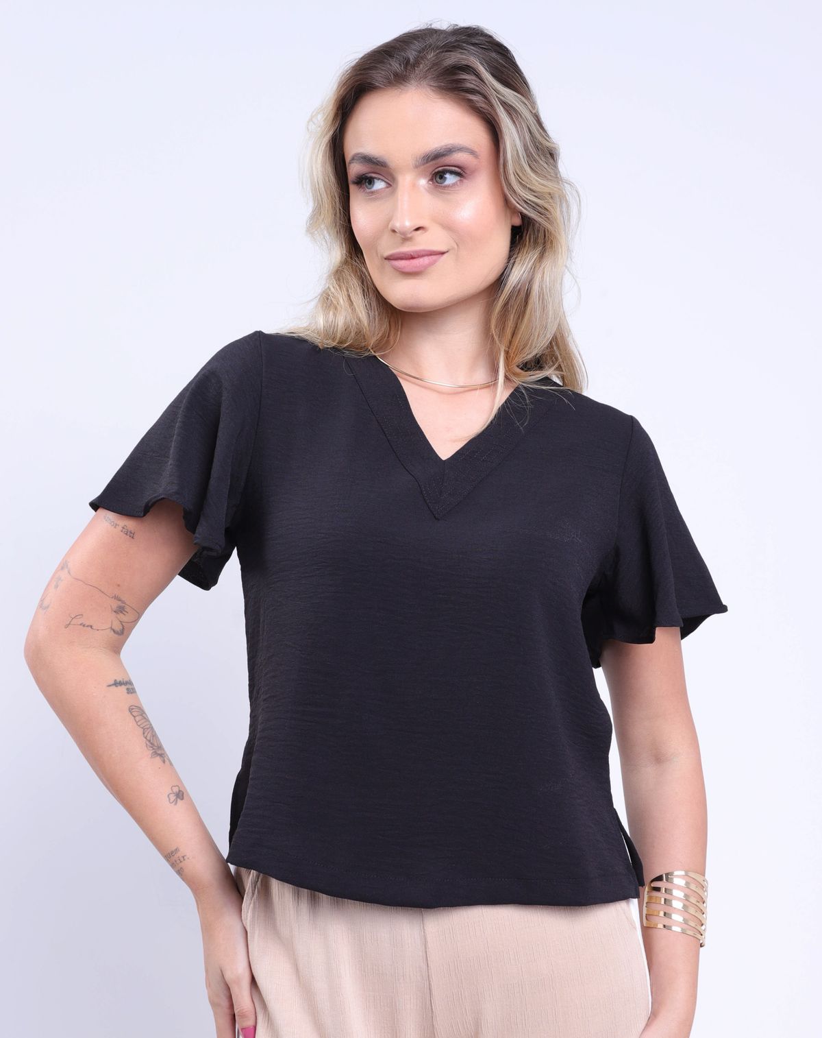 Blusa Casual Feminina Decote V preto - p