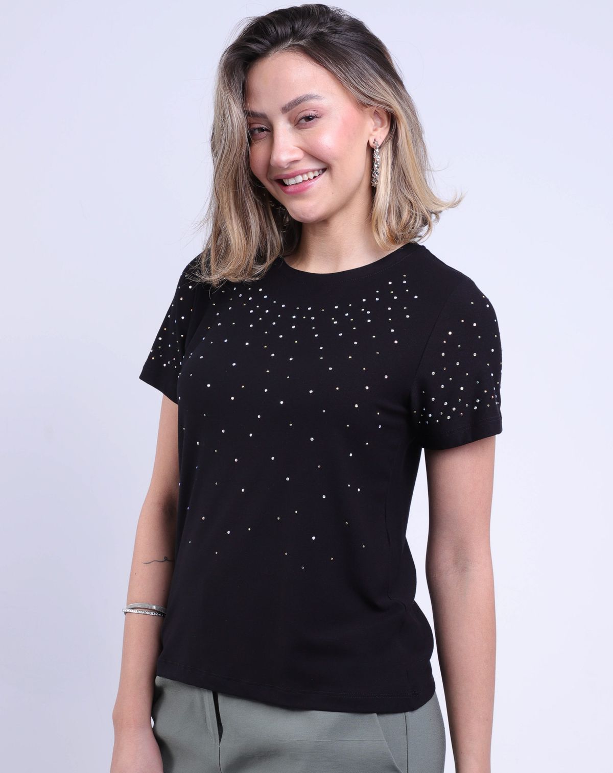 Blusa Feminina Manga Curta Aplicação de Strass preto - gg