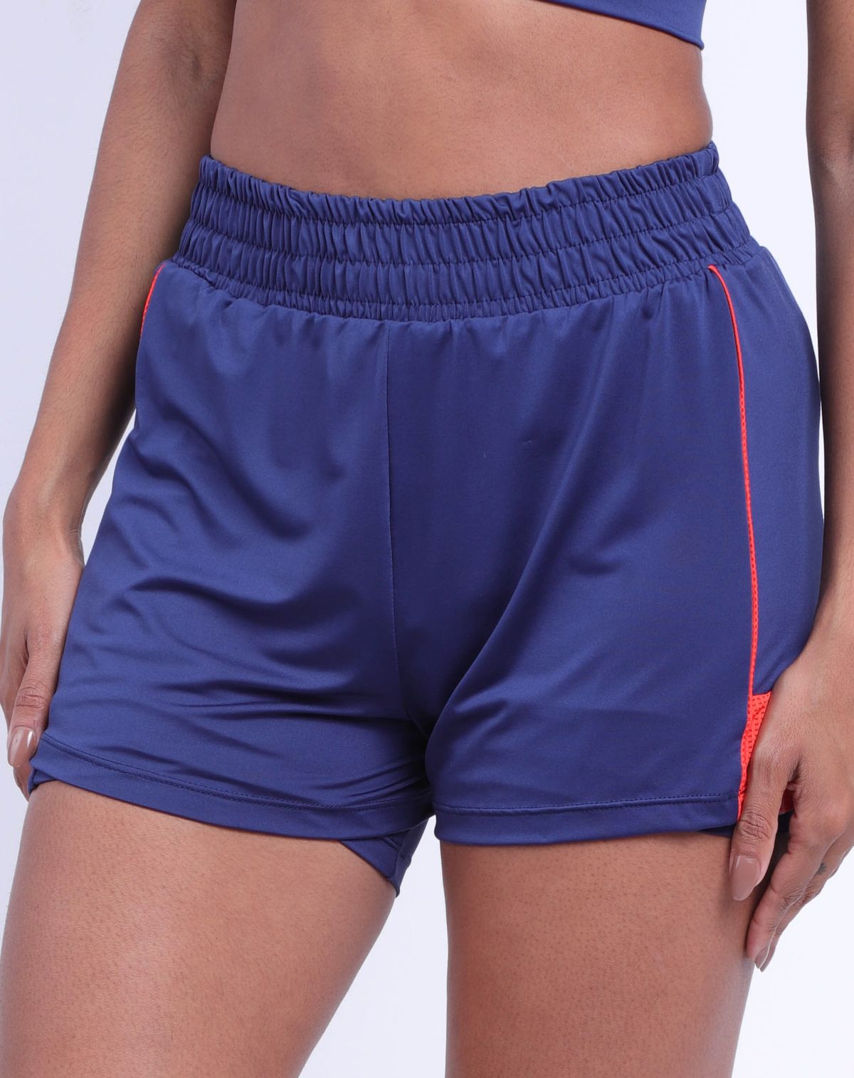 Short Fitness Feminino Recortes Laterais marinho - p