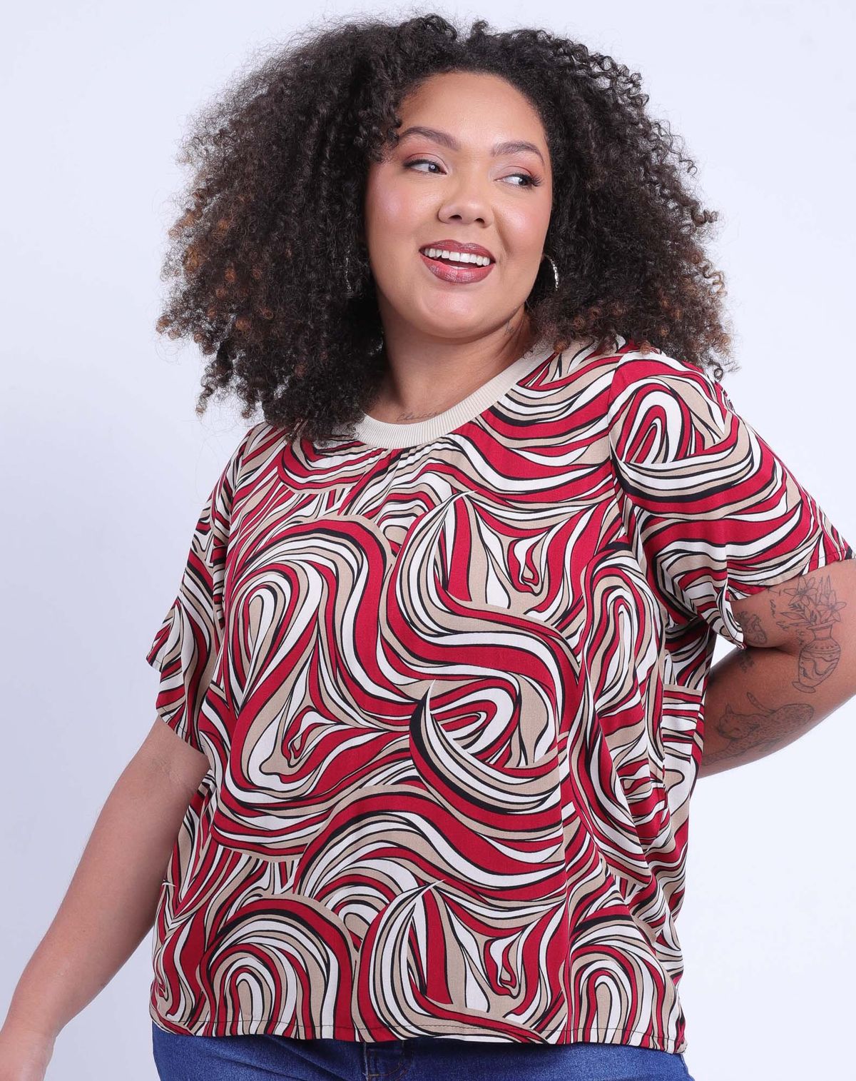 Camiseta Feminina Manga Curta Plus Size Estampada estampado - g1