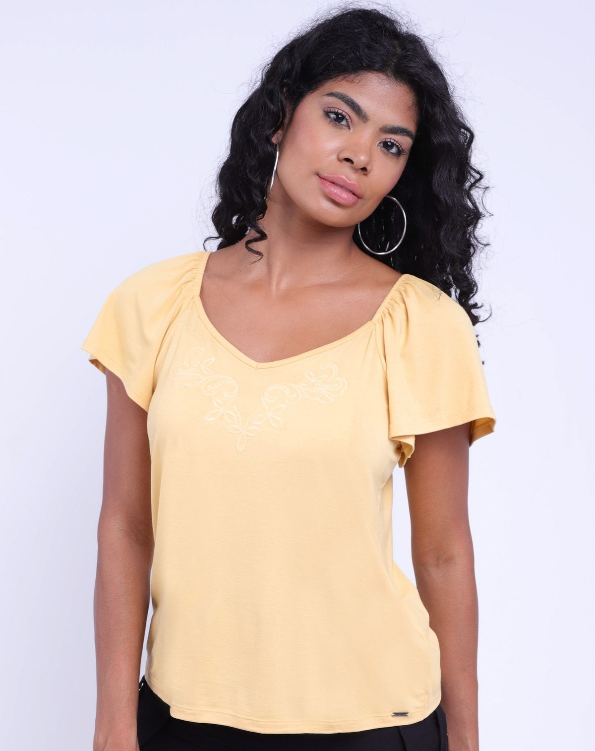 Blusa Manga Curta Feminina Estampa Bordada amarelo - p