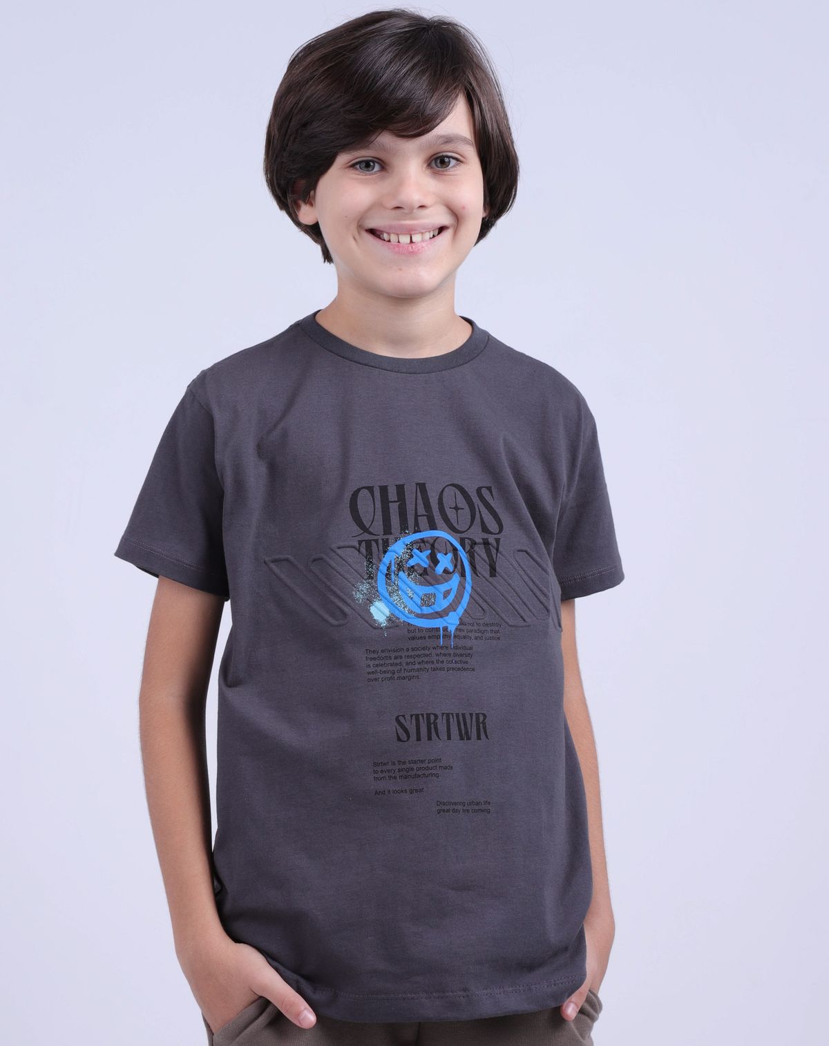 Camiseta Manga Curta Juvenil Menino Estampa Smiley chumbo - 10