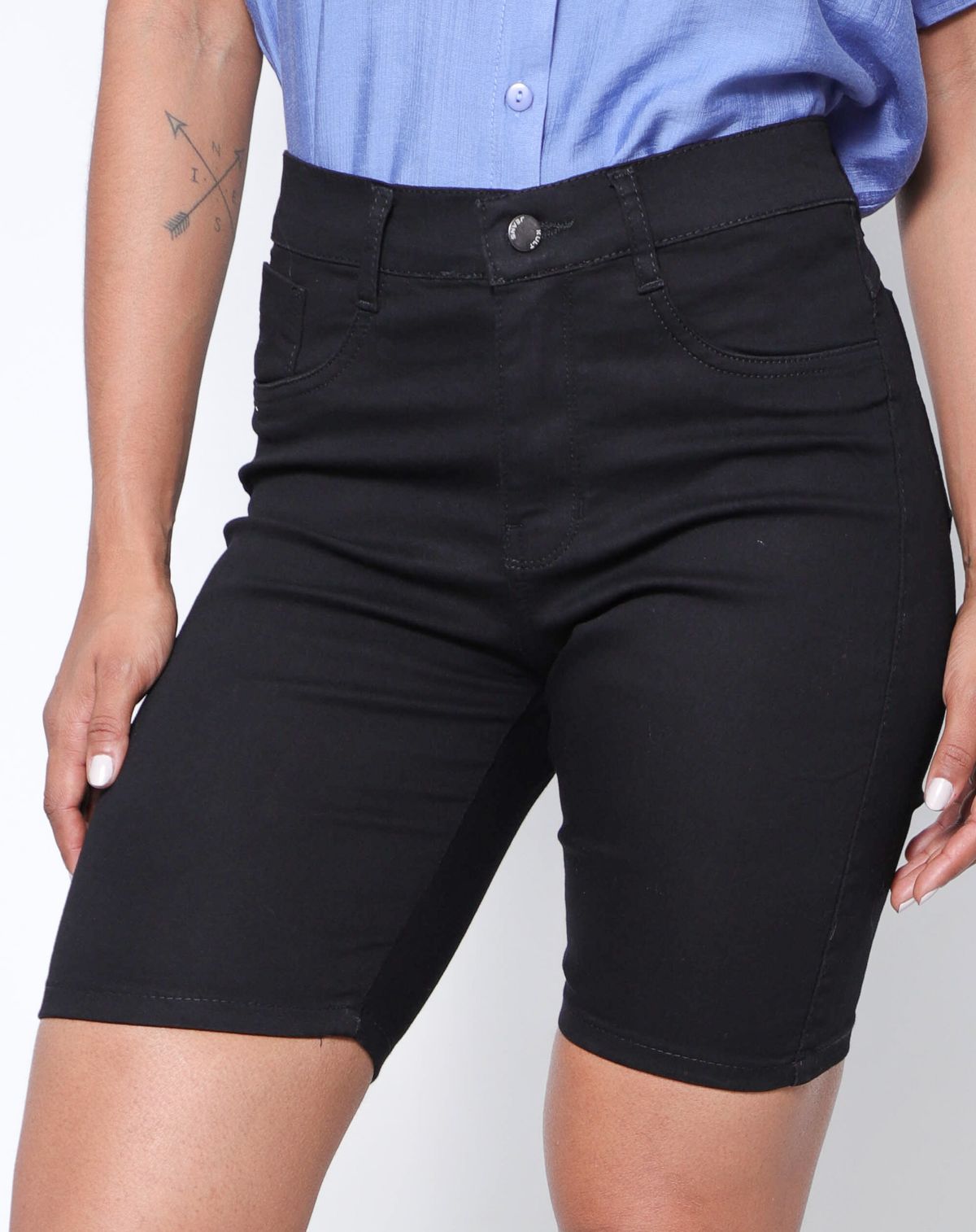 Bermuda Jeans Feminino Básico preto - 36