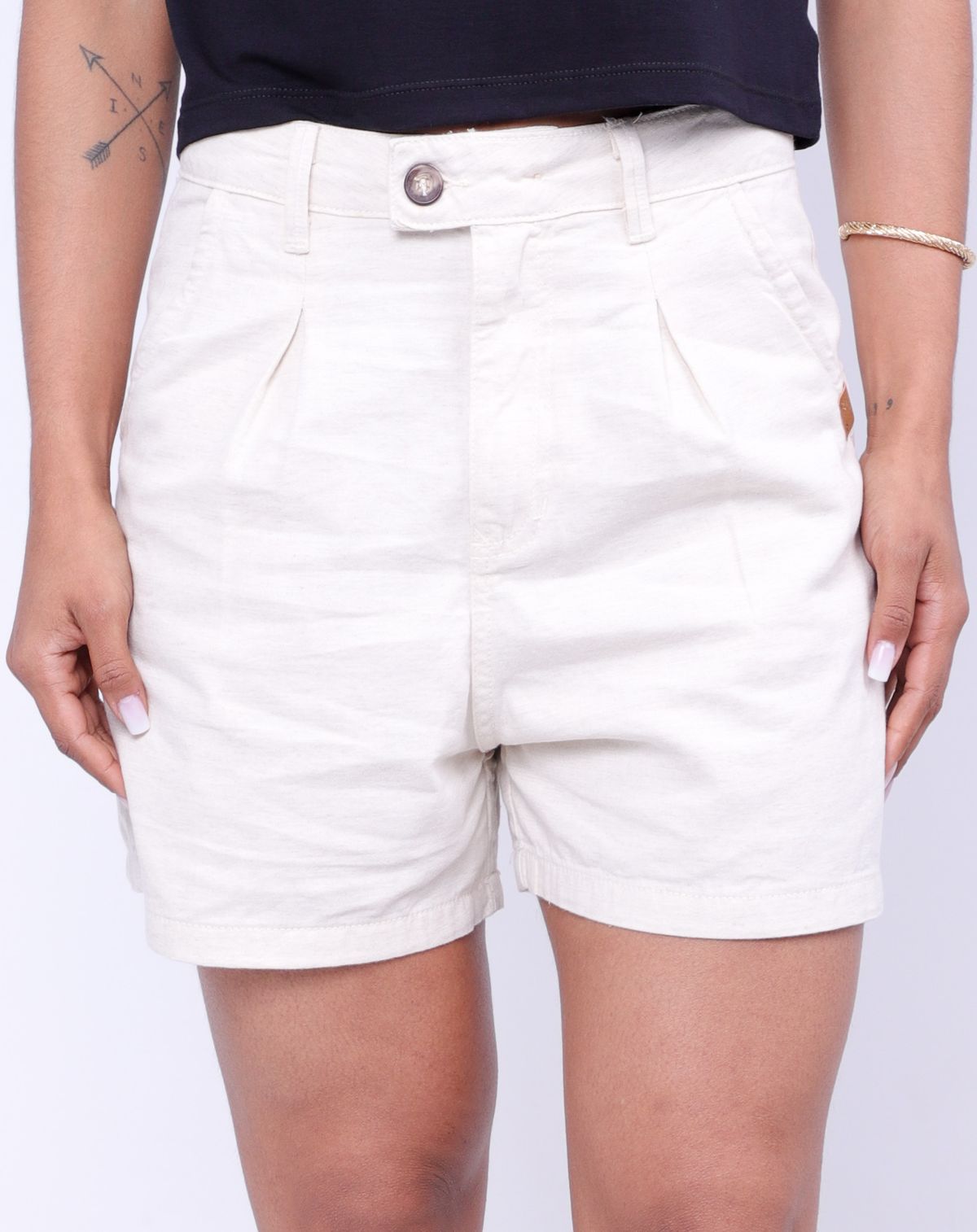 Short Alfaiataria Feminino Linho cru - 38