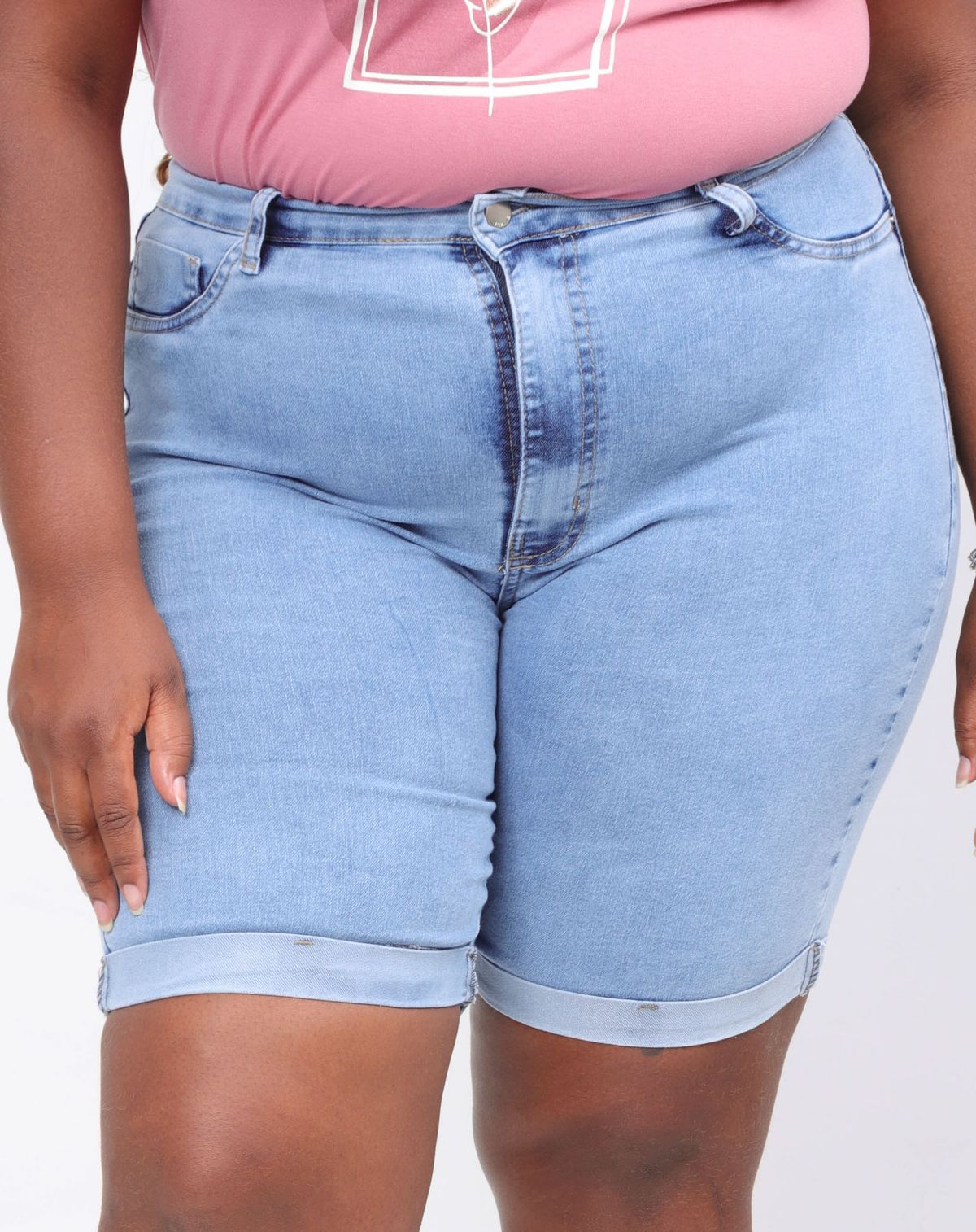 Short Jeans Feminino Plus Size Estonado jeans claro - 46