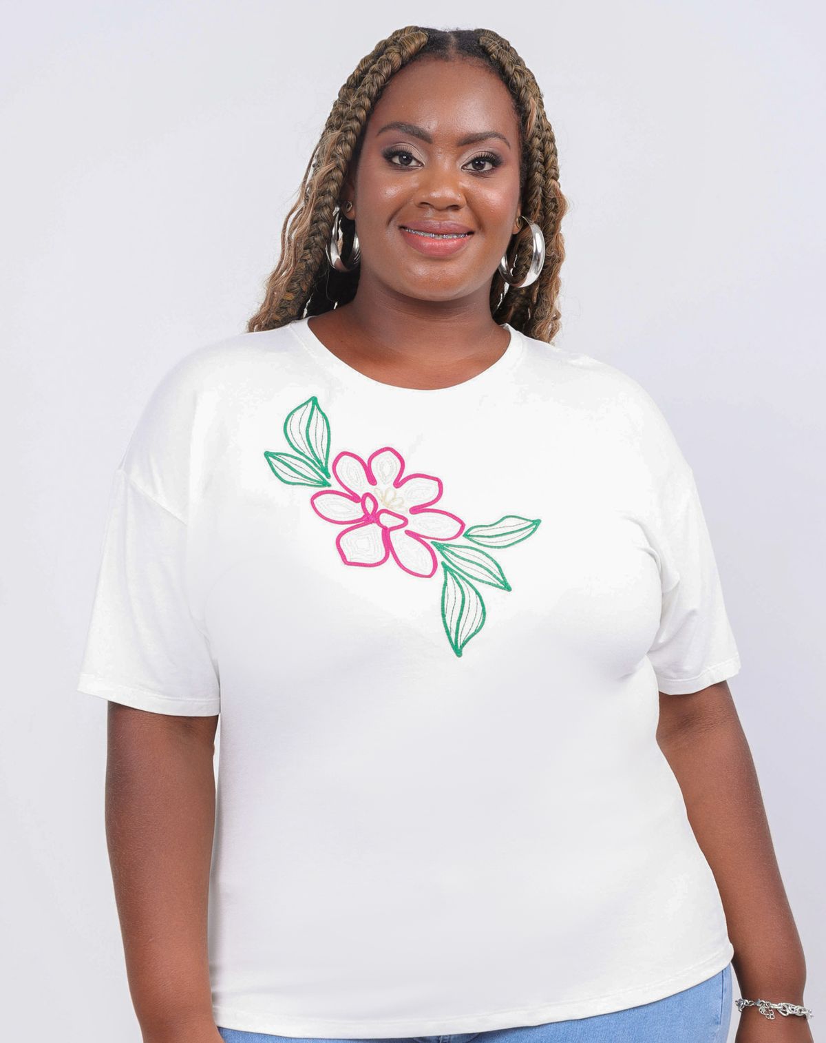 Blusa Manga Curta Feminina Plus Size Floral Bordado off white - g1