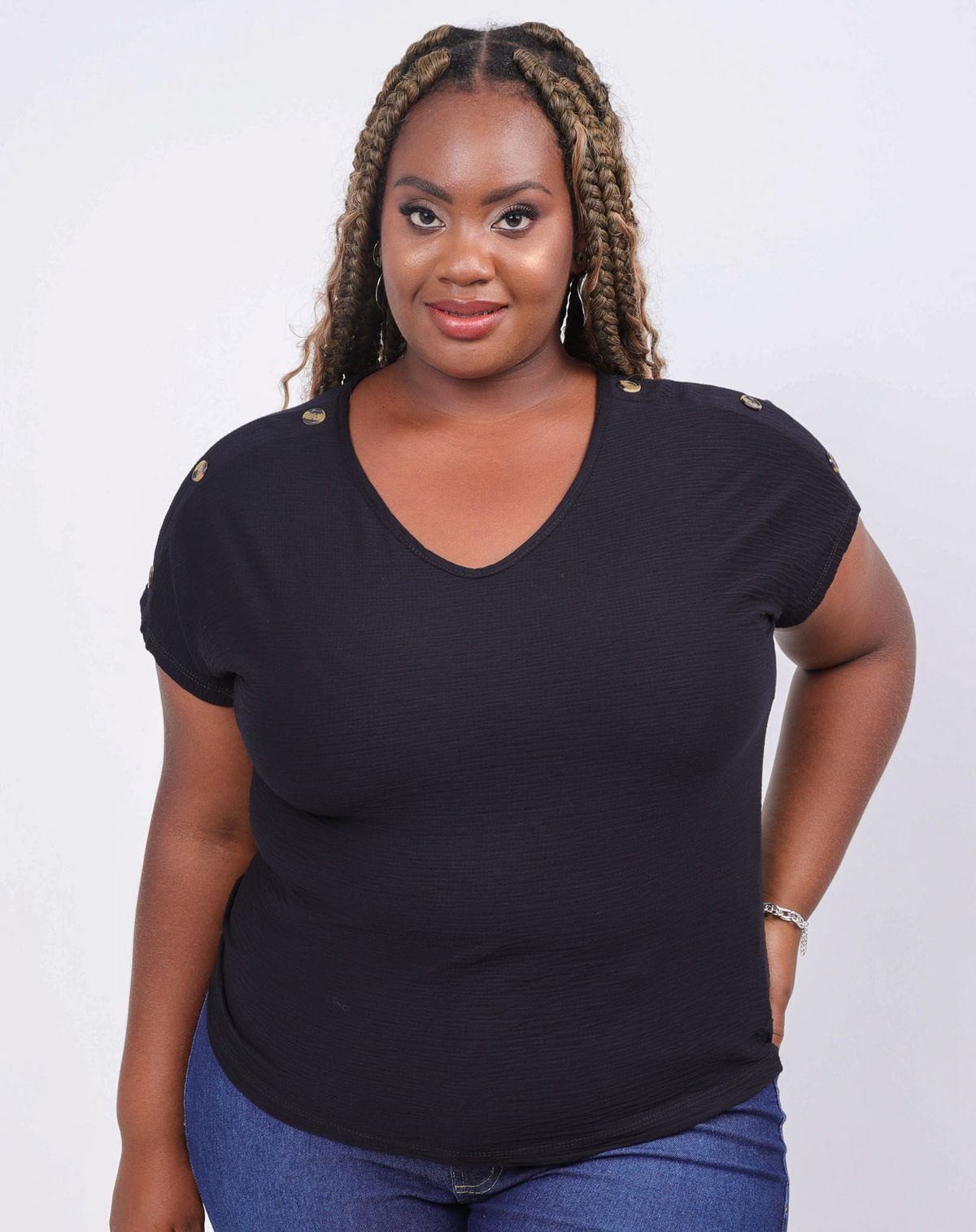 Blusa Texturizada Manga Curta Feminina Plus Size Botões preto - g1