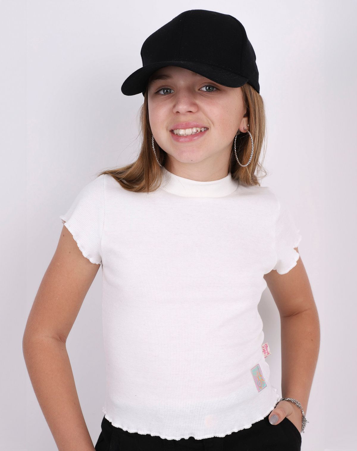 Camiseta Canelada Juvenil Menina Detalhe Frufru off white - 12