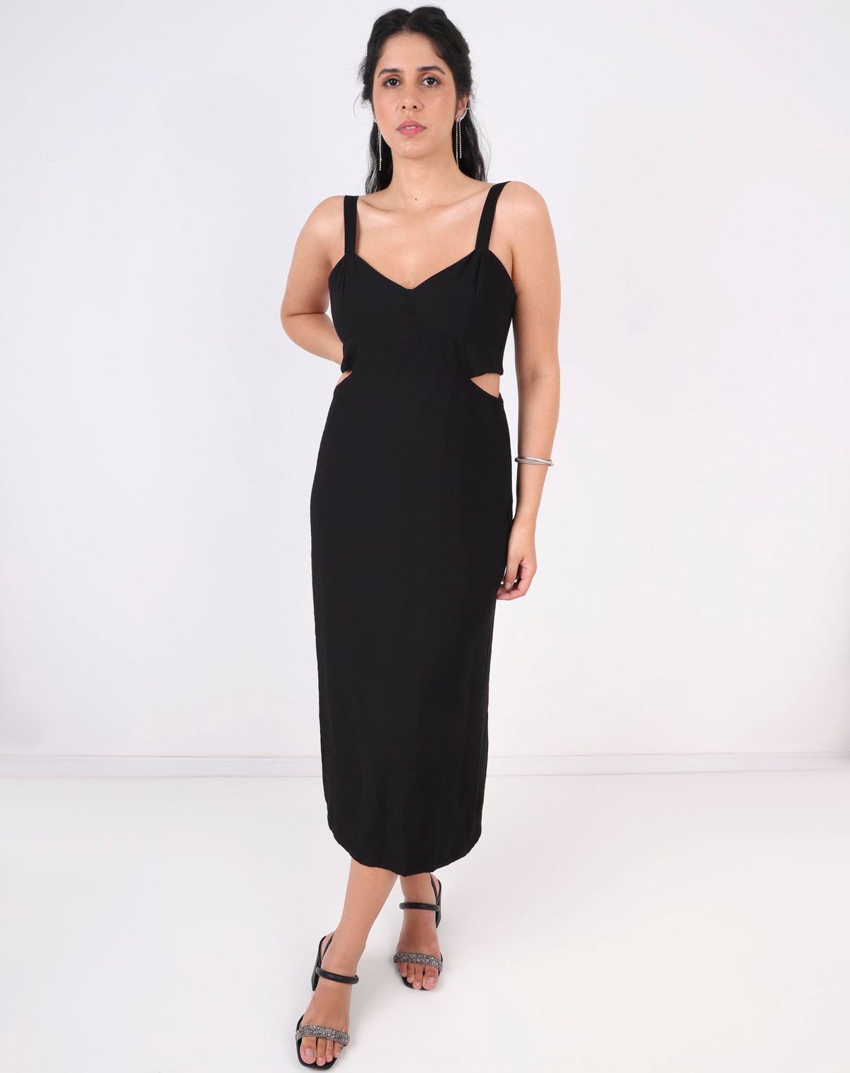 Vestido Feminino Recorte Cut Out preto - g