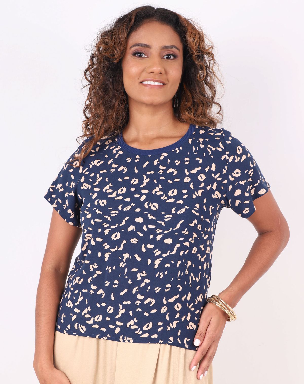 Blusa Feminina Manga Curta Estampa Animal Prints estampado - p