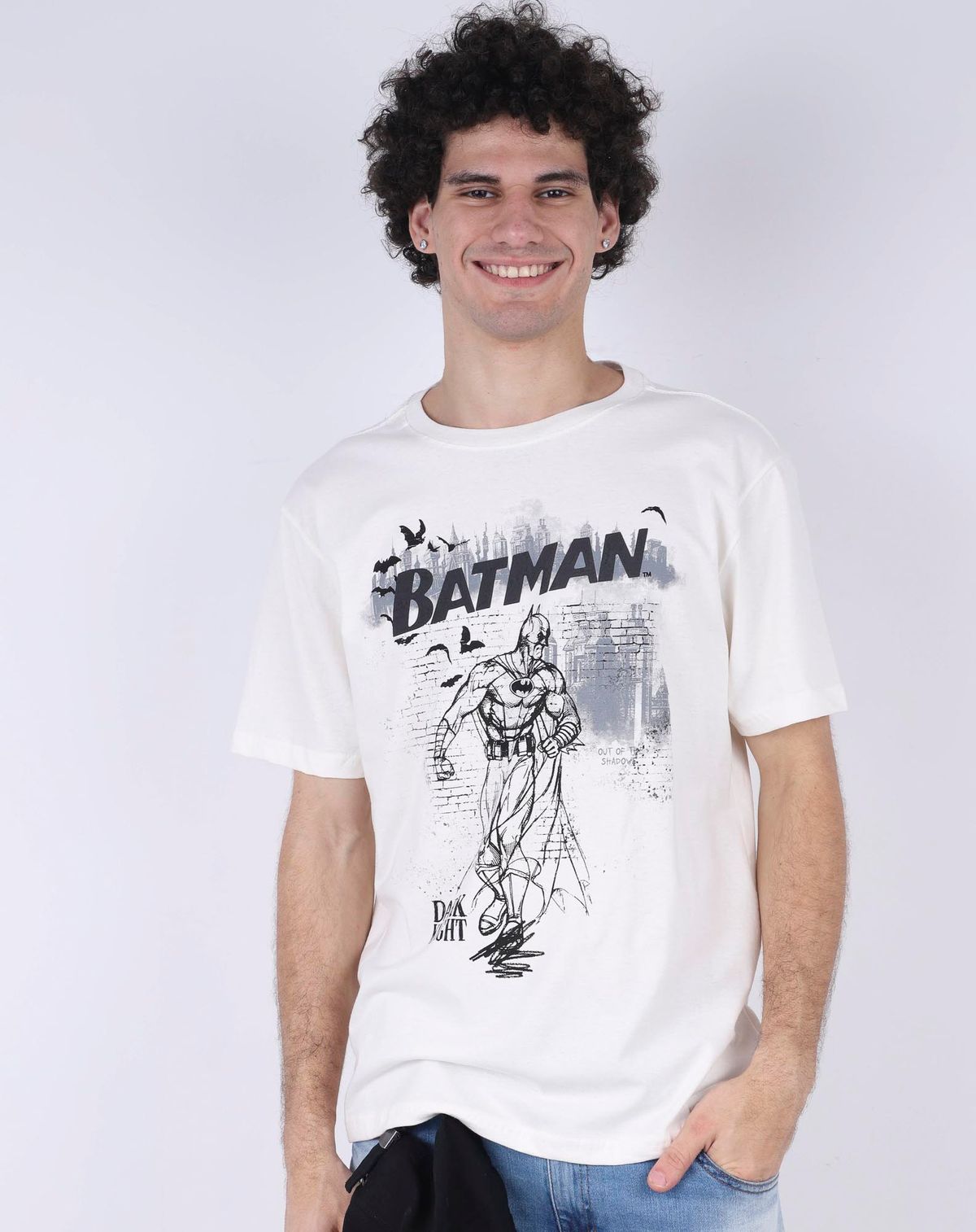 Camiseta Manga Curta Masculina Estampa Super Herói Batman off white - g