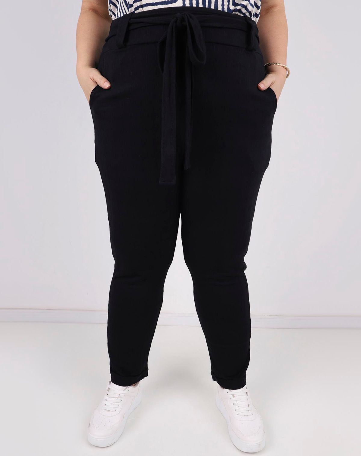 Calça Feminino Pantalona com Cinto Plus Size preto - g1