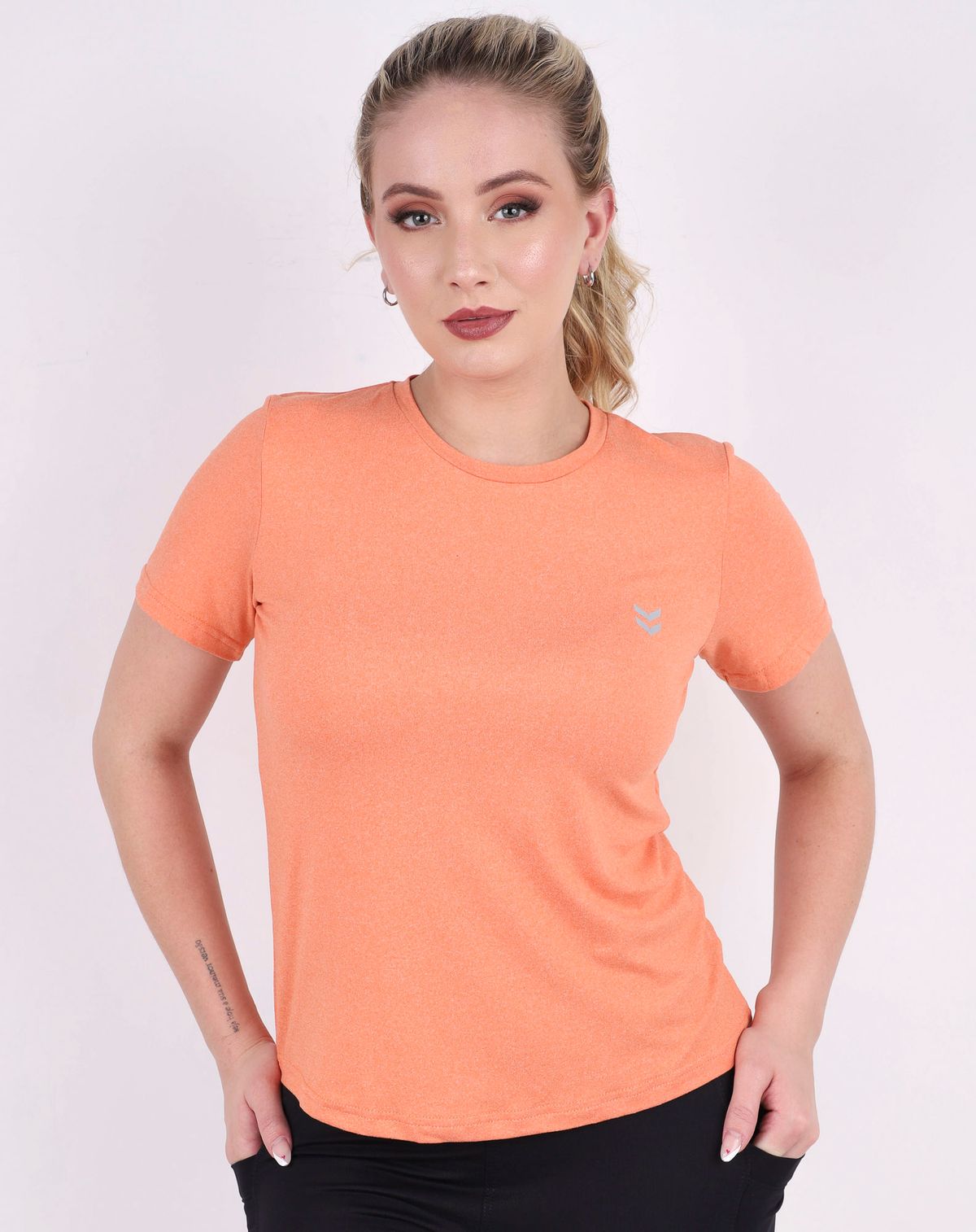 Camiseta Manga Curta Fitness Esportiva Feminina laranja - p