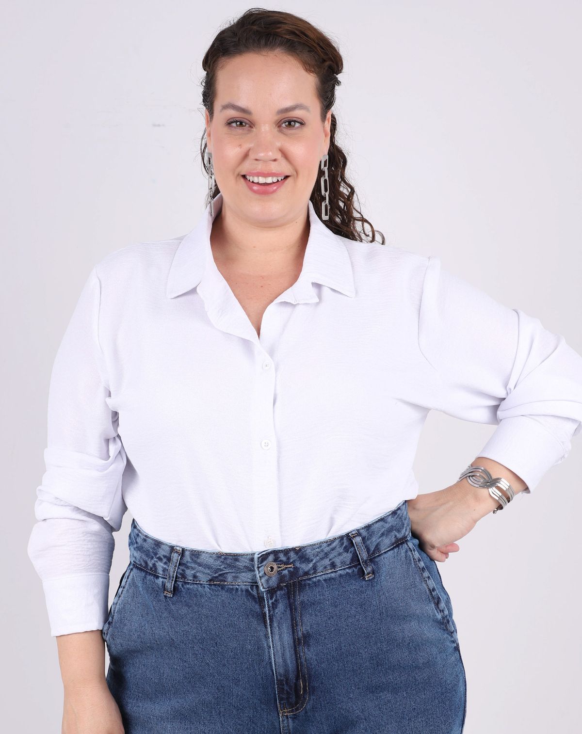 Camisa Manga Longa Plus Size Feminina Básica branco - g1