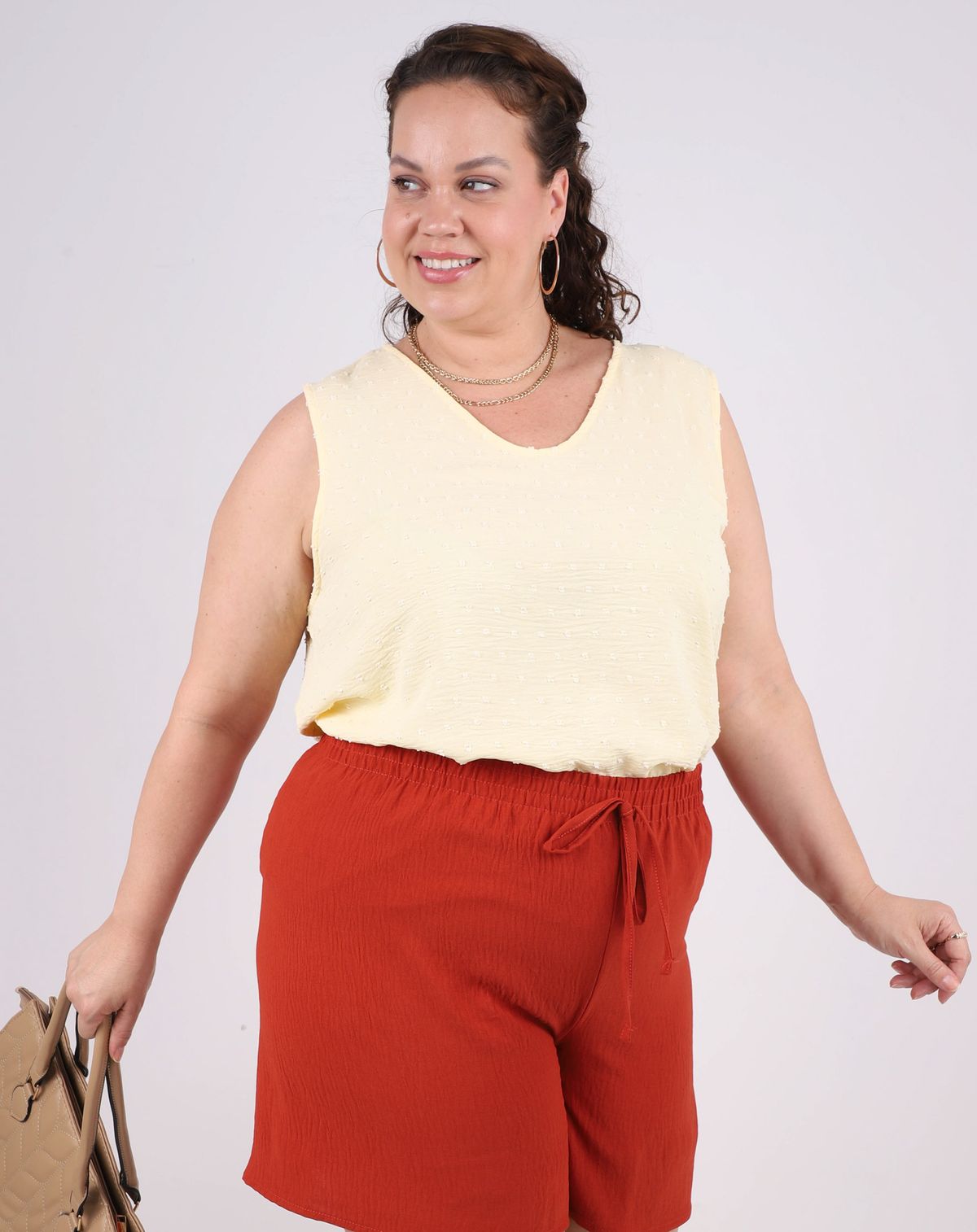 Blusa Regata Feminina Plus Size Gola V Casual amarelo - g1