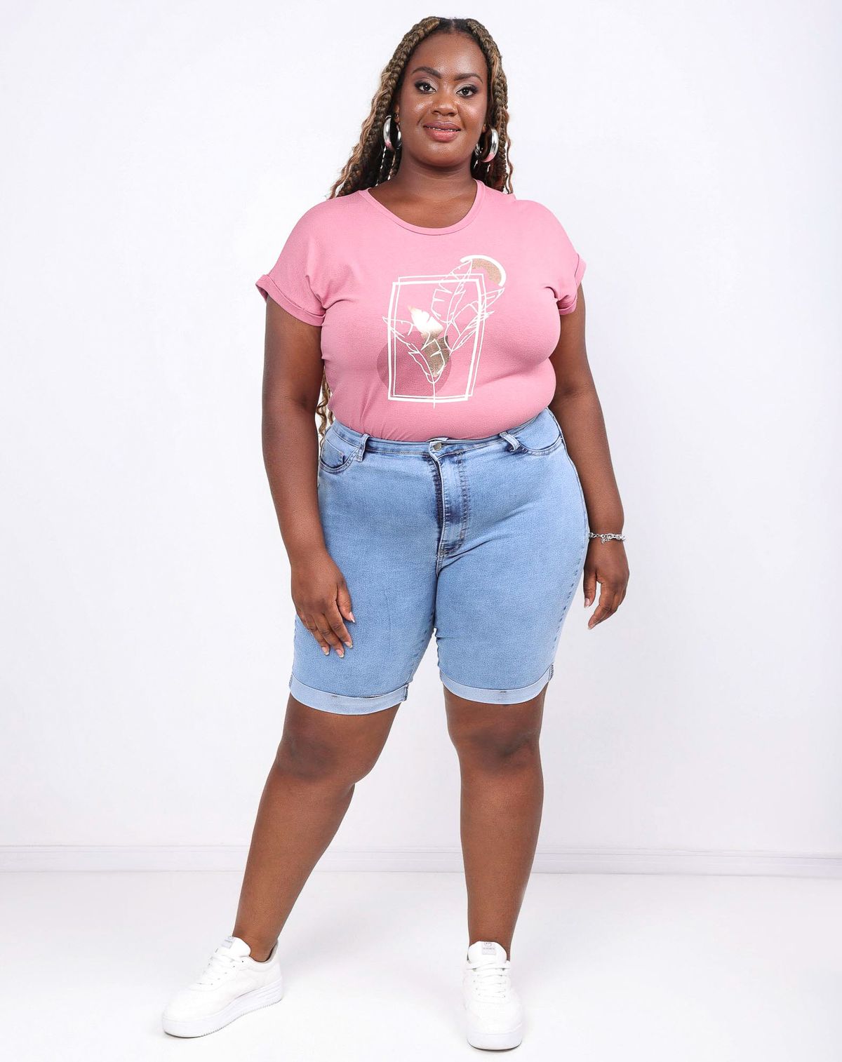 Short Jeans Feminino Plus Size Estonado jeans claro - 46