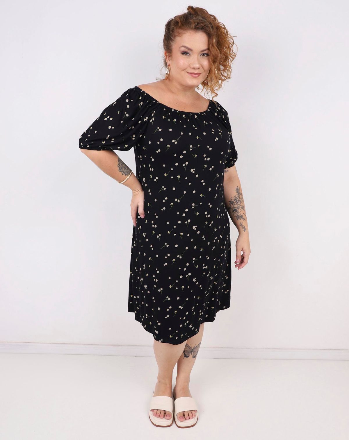 Vestido Feminino Estampado com Detalhes Plus Size preto - g1