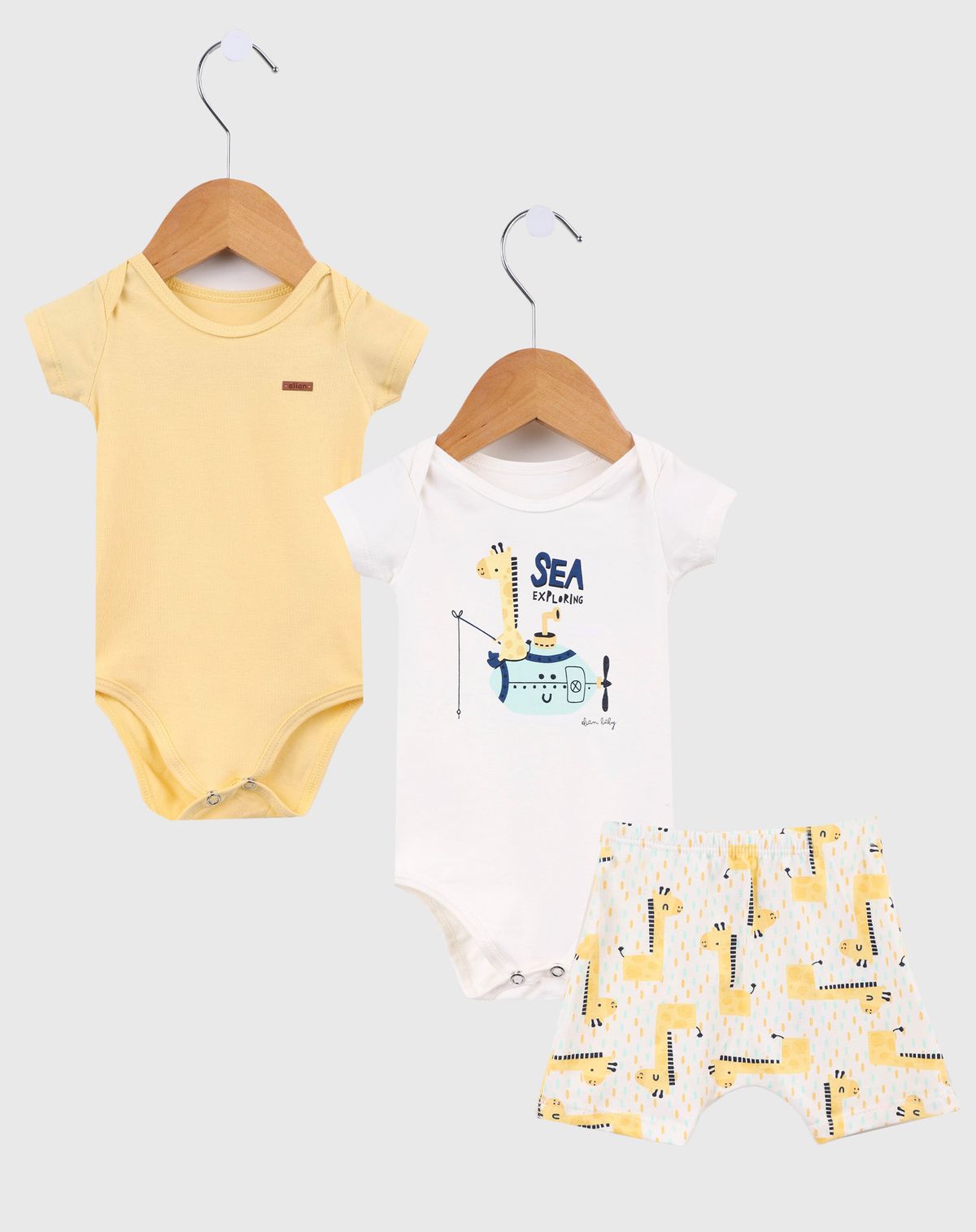 Conjunto Menino Bebê Estampa Animais amarelo - p